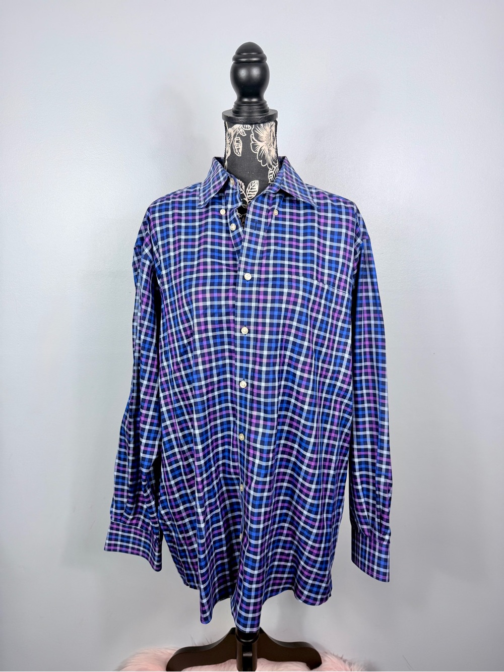 Hathaway men's purple/blue plaid cotton button down long sleeve shirt size large